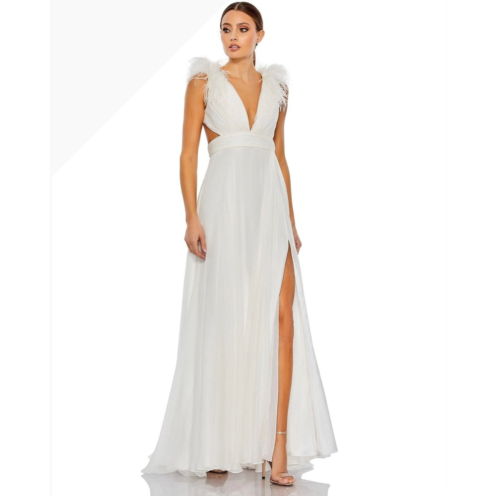 Mac Duggal 68113 White Feather Shoulder Lace Up Back Gown Dress Womens 0